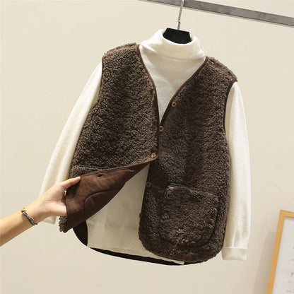 Nowi | Teddy gilet met knopen