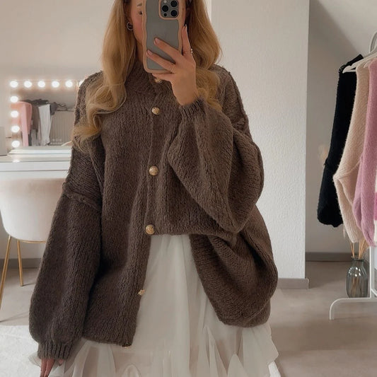 Zoë | Oversized vest met gouden knopen